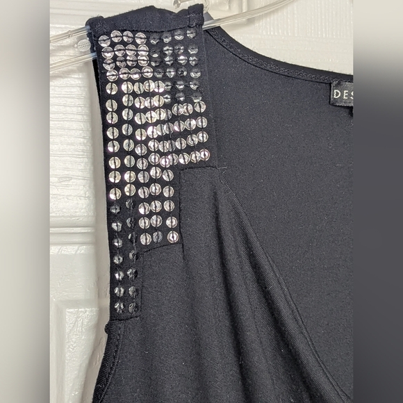 Design History Women's (Size L) Tank Top w/Cowl Neck & Sequins on Shoulders - Picture 5 of 13